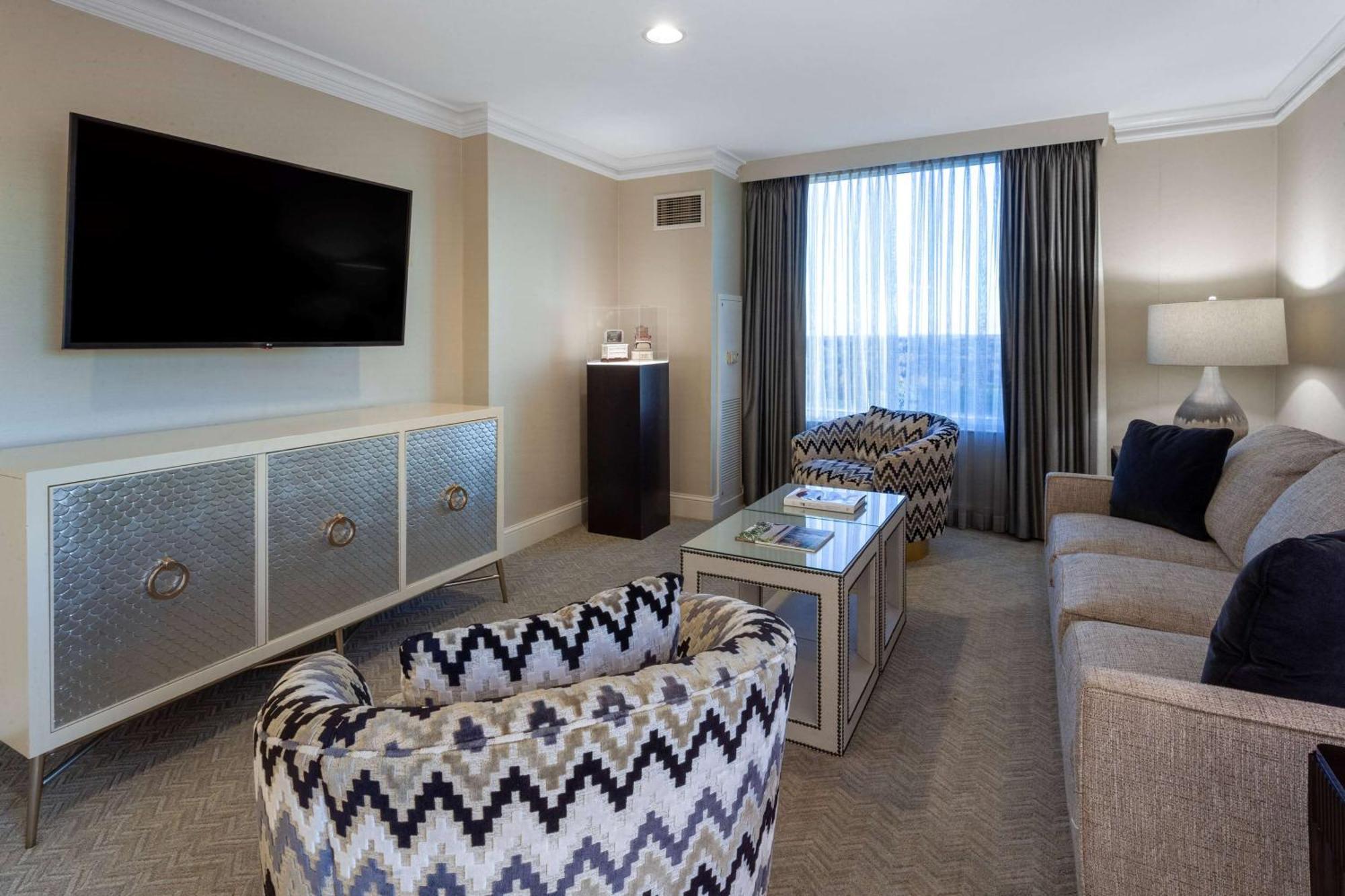 Grandover Resort & Spa, A Wyndham Grand Hotel Greensboro Exterior photo